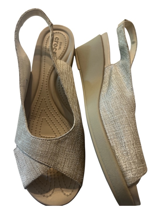 CROCS Shoes - CROCS Leigh Ann Metallic fabric Gold Slingback Wedge Sandals
